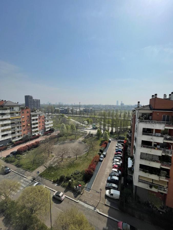 Elegant Apartment In Milan With Panoramic Terrace Exterior photo